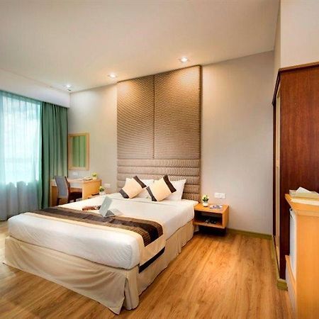 Kingwood Hotel Mukah Selangau Exterior photo