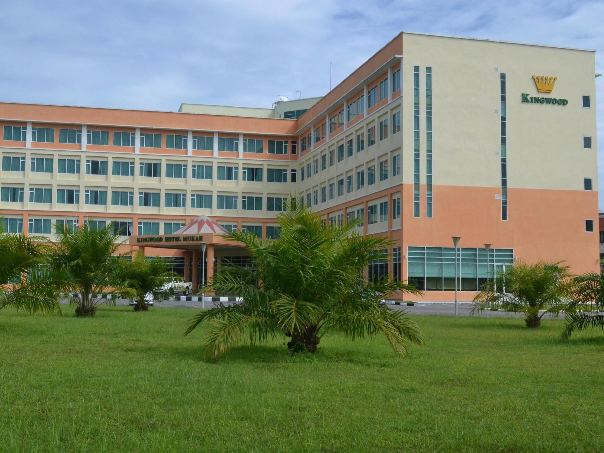Kingwood Hotel Mukah Selangau Exterior photo